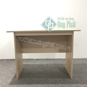 Thanh lý bàn làm việc văn phòng 1m x 0.5m không hộc giá rẻ (BCG350)