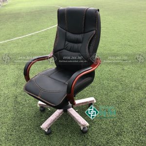 thanh lý ghế giám đốc mới 99,9% bọc da tay ốp gỗ (GGD2000)