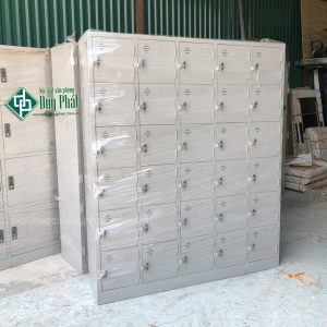 Thanh lý tủ sắt locker 30 ngăn mới 100%