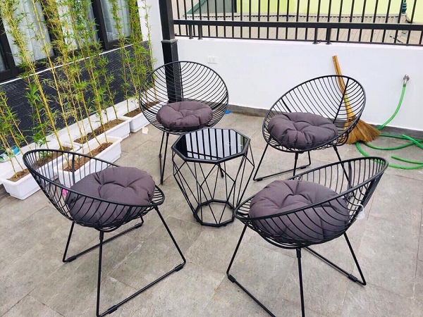 Tổng hợp các mẫu bàn ghế cafe ngoài trời đẹp đón đầu xu hướng